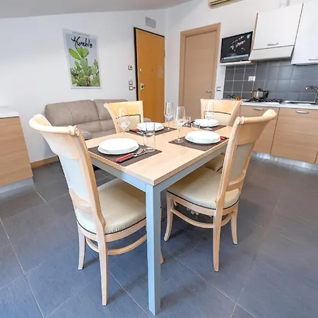 In Italy Near Beaches & Attractions * Martinsicuro