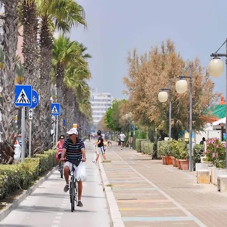 In Near Beaches مارتينسيكورو