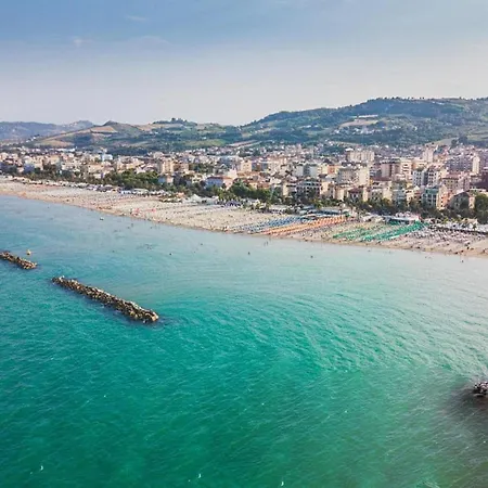In Near Beaches 아파트